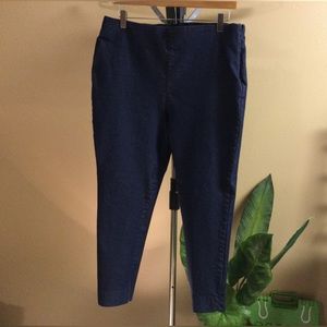 Pixie Style Ankle Jean